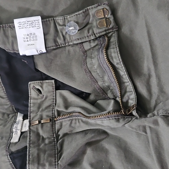 Style & Co. Olive Green Raw Hem Shorts with 6.5" Inseam - Picture 4 of 10